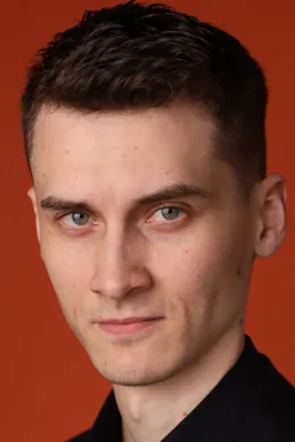 Артём Дубра
